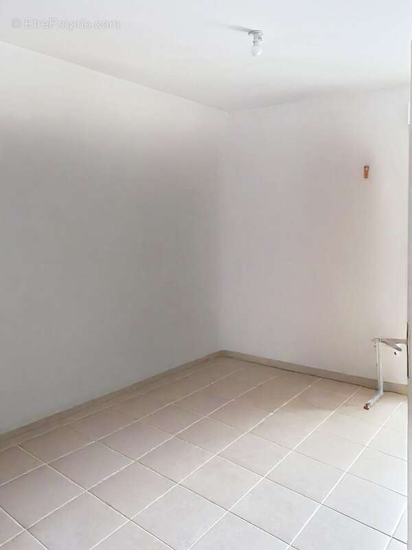 Photo 5 - Maison à CHAMPAGNOLLES