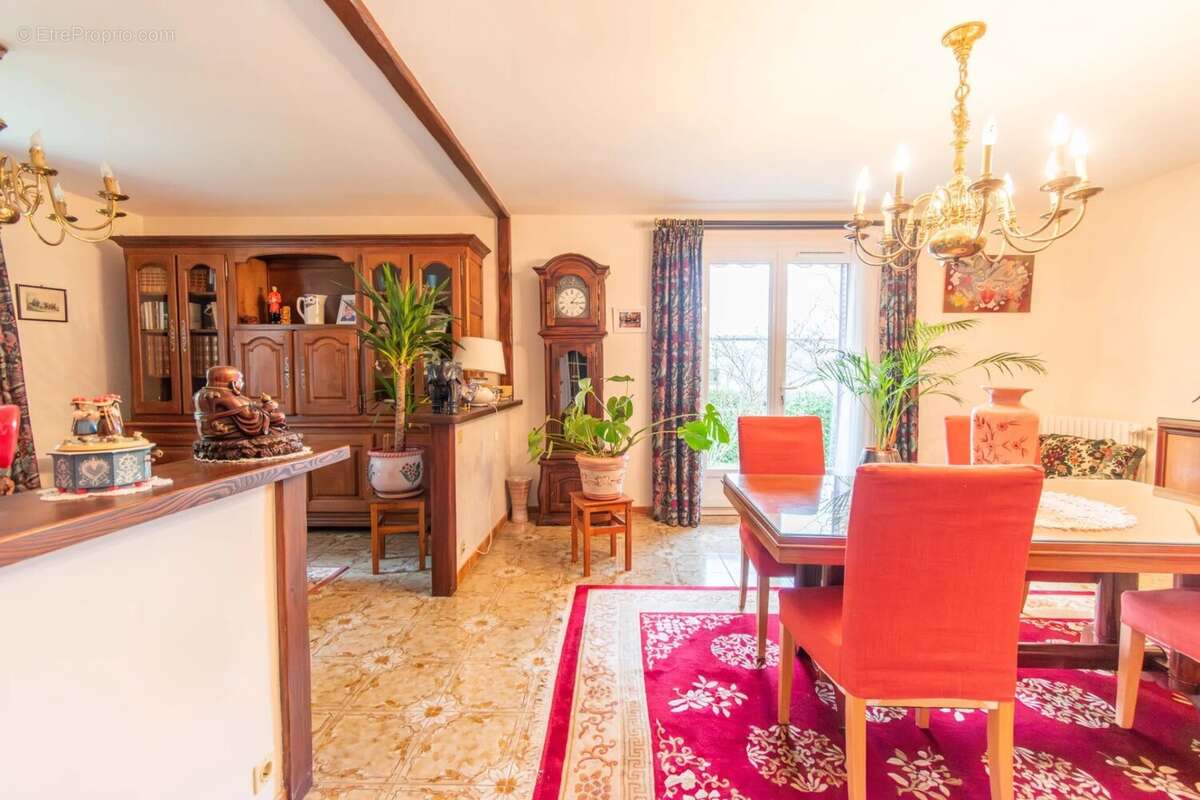 Maison à SOISY-SOUS-MONTMORENCY