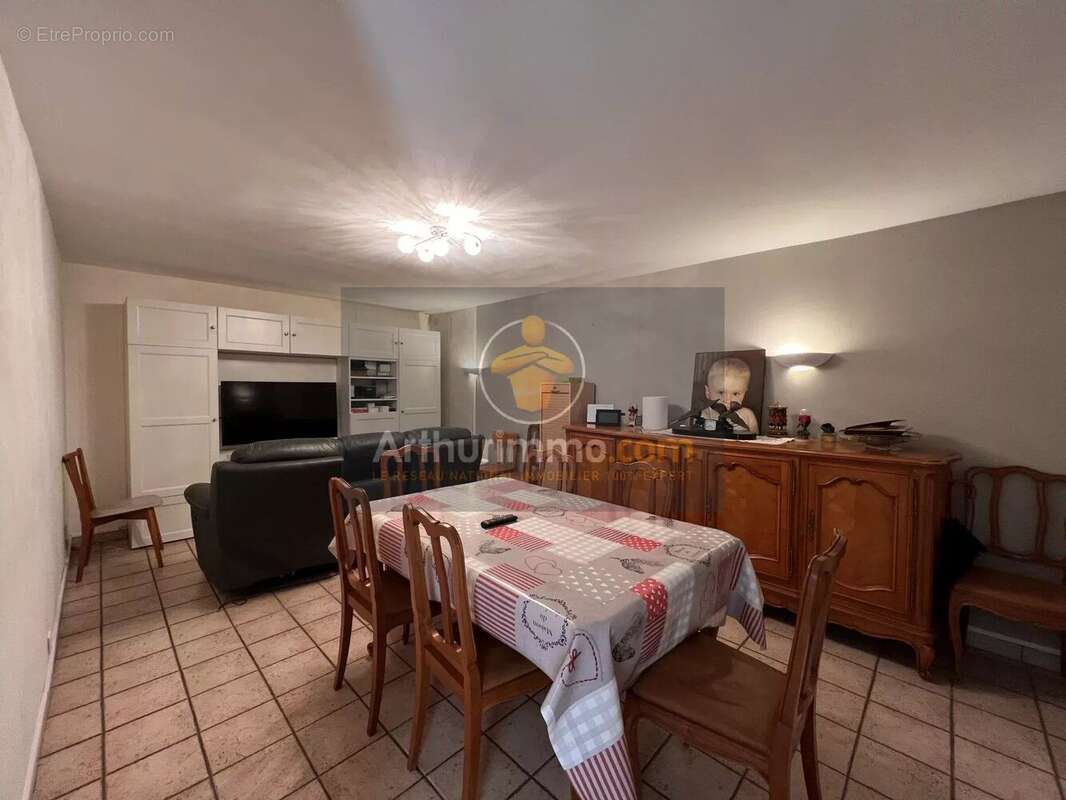 Maison à GRETZ-ARMAINVILLIERS