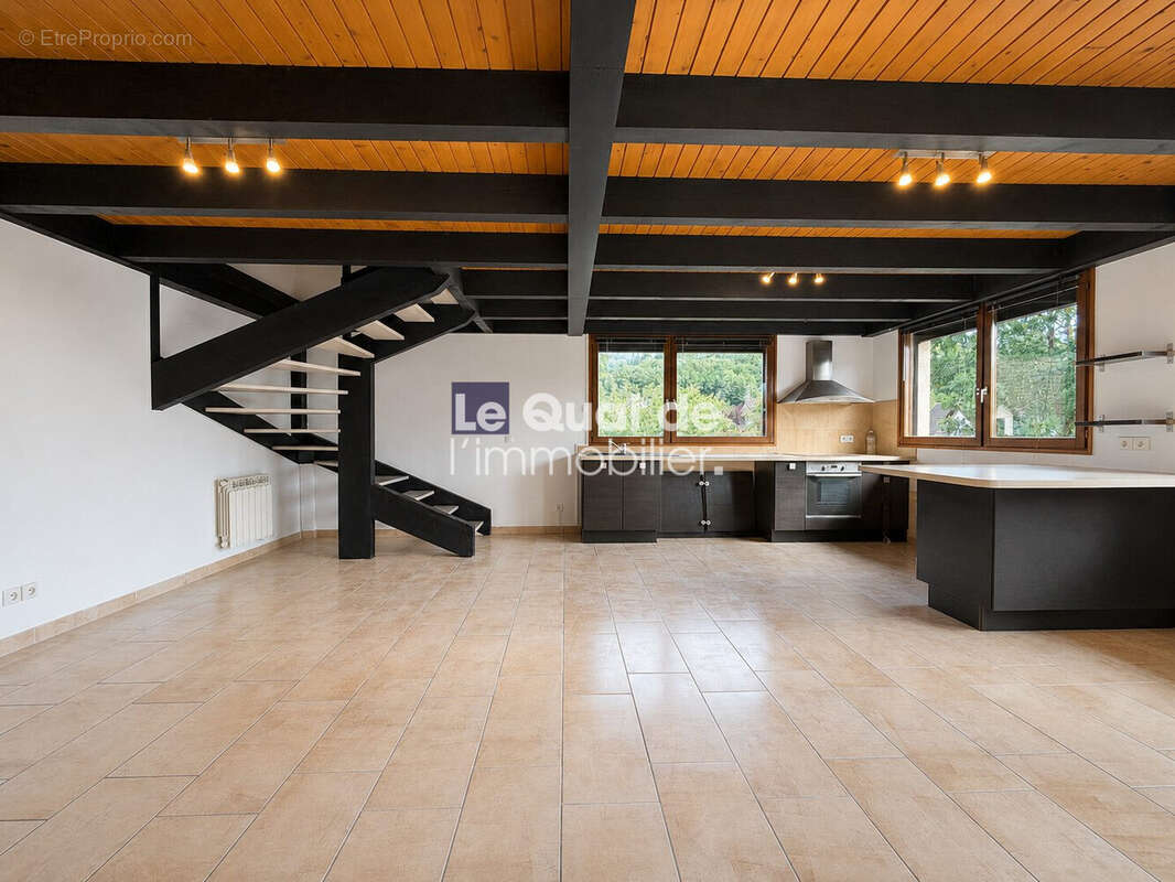 Appartement 90 m² à Eybens  - photo 2