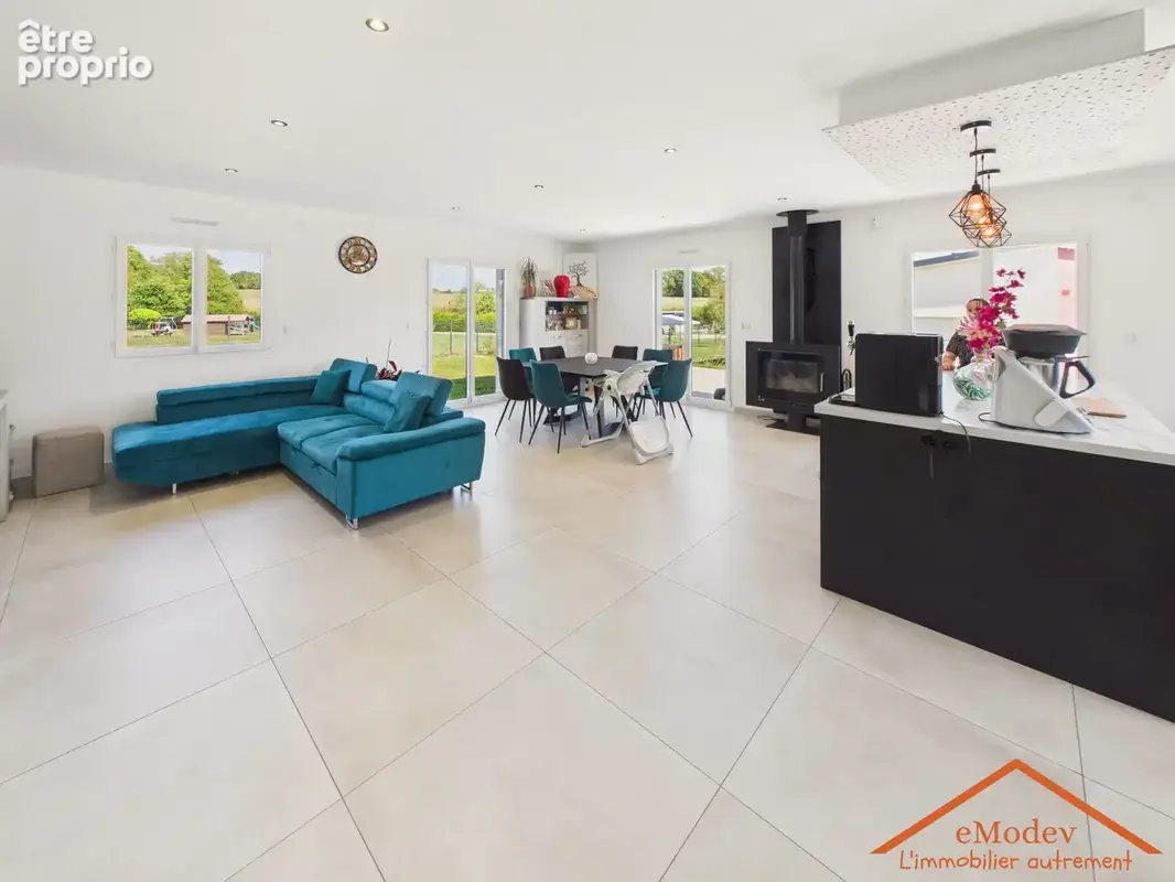 Maison 5 pièces 165 m² à vendre à Mazeley (88150) - photo 3