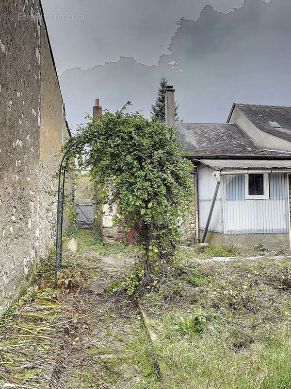 Maison à PONTVALLAIN