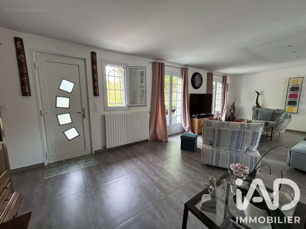 Photo 2 - Maison à TREILLIERES
