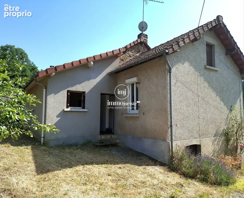Maison à LINARDS