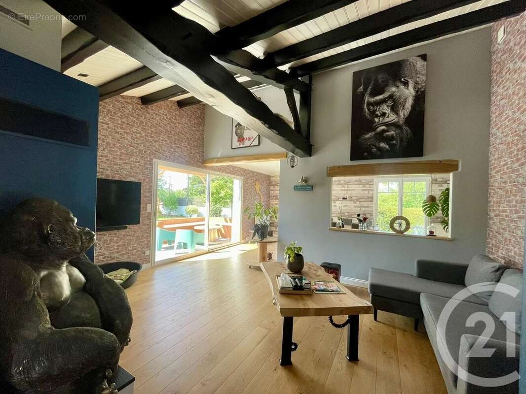 Maison à LE PERRIER