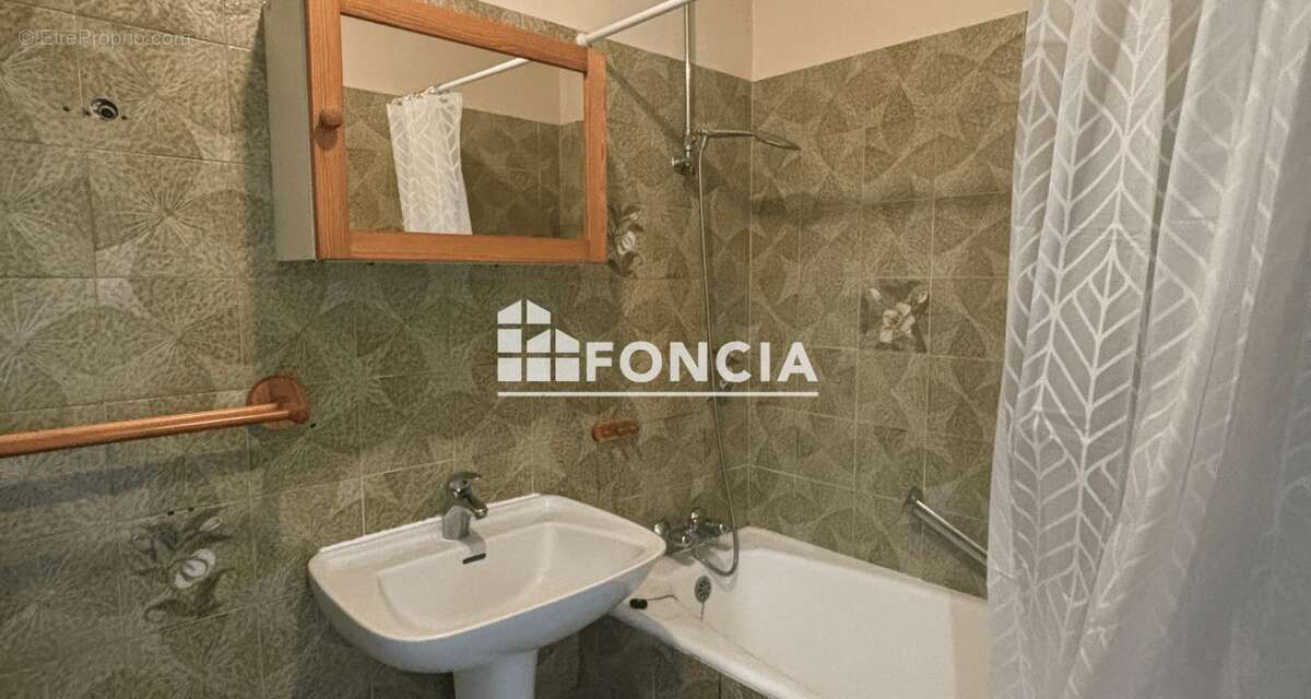 Appartement à ARLES