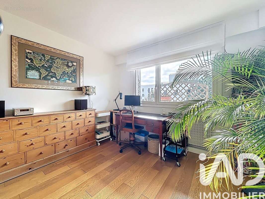 Photo 6 - Appartement à RUEIL-MALMAISON