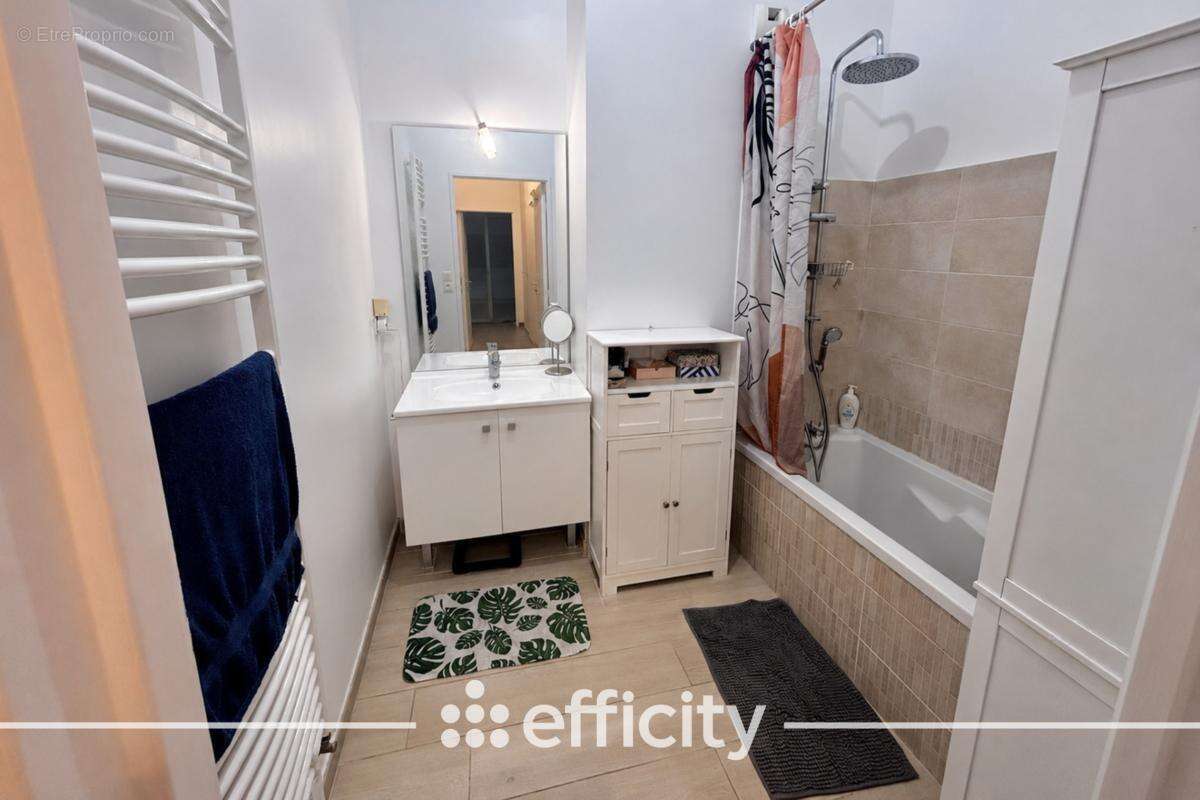 Appartement à DAGNEUX
