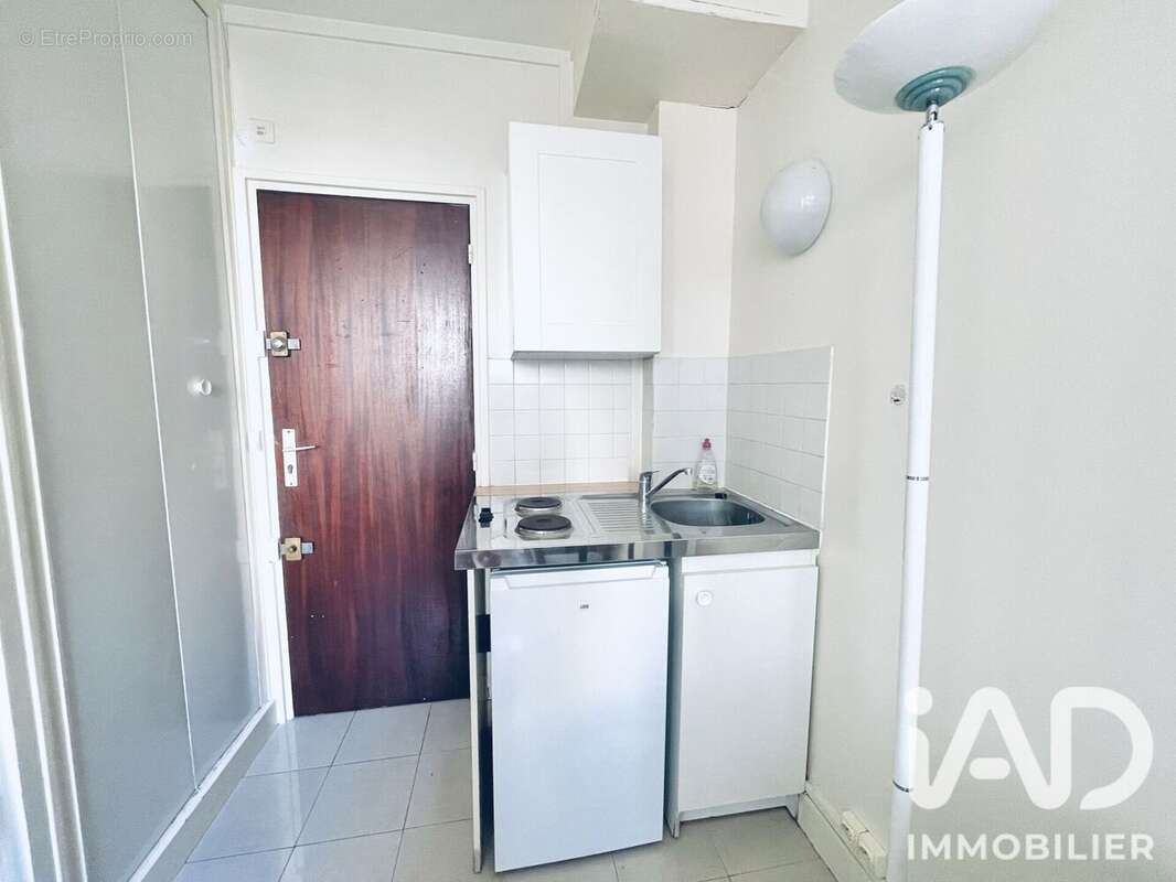 Appartement 9 m² à Paris-15e  - photo 4