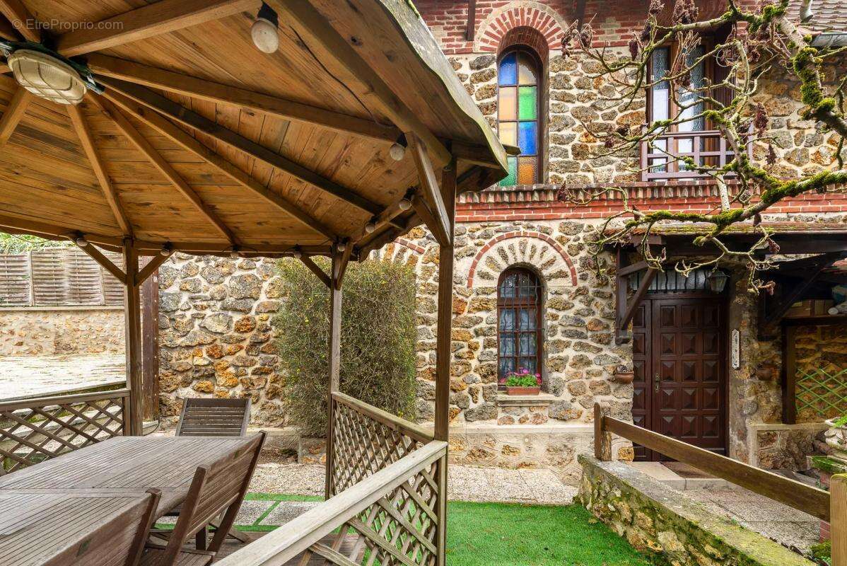 Maison à LA FERTE-SOUS-JOUARRE