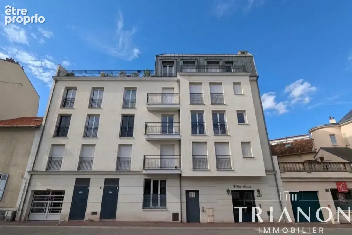 T2 avec balcon – Proche gare du Vésinet-Le Pecq – Résidence récente et sécurisée - photo 13