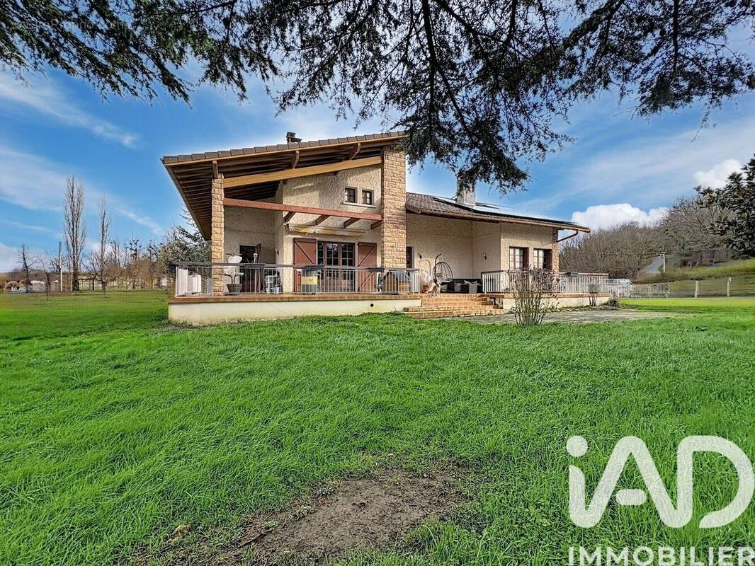 Photo 1 - Maison à MONTESQUIEU-VOLVESTRE