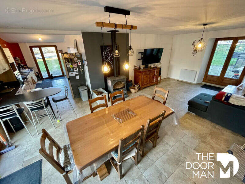 Commerce à RANCONNIERES