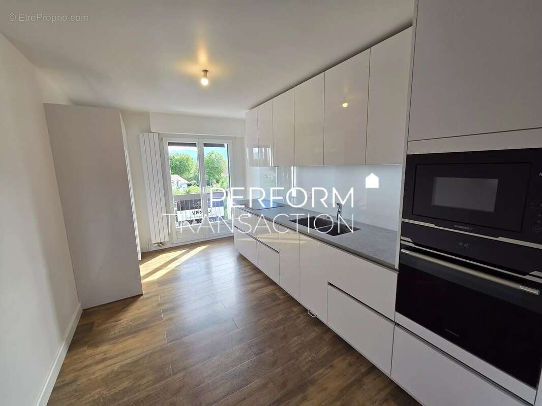 Appartement à ECHIROLLES