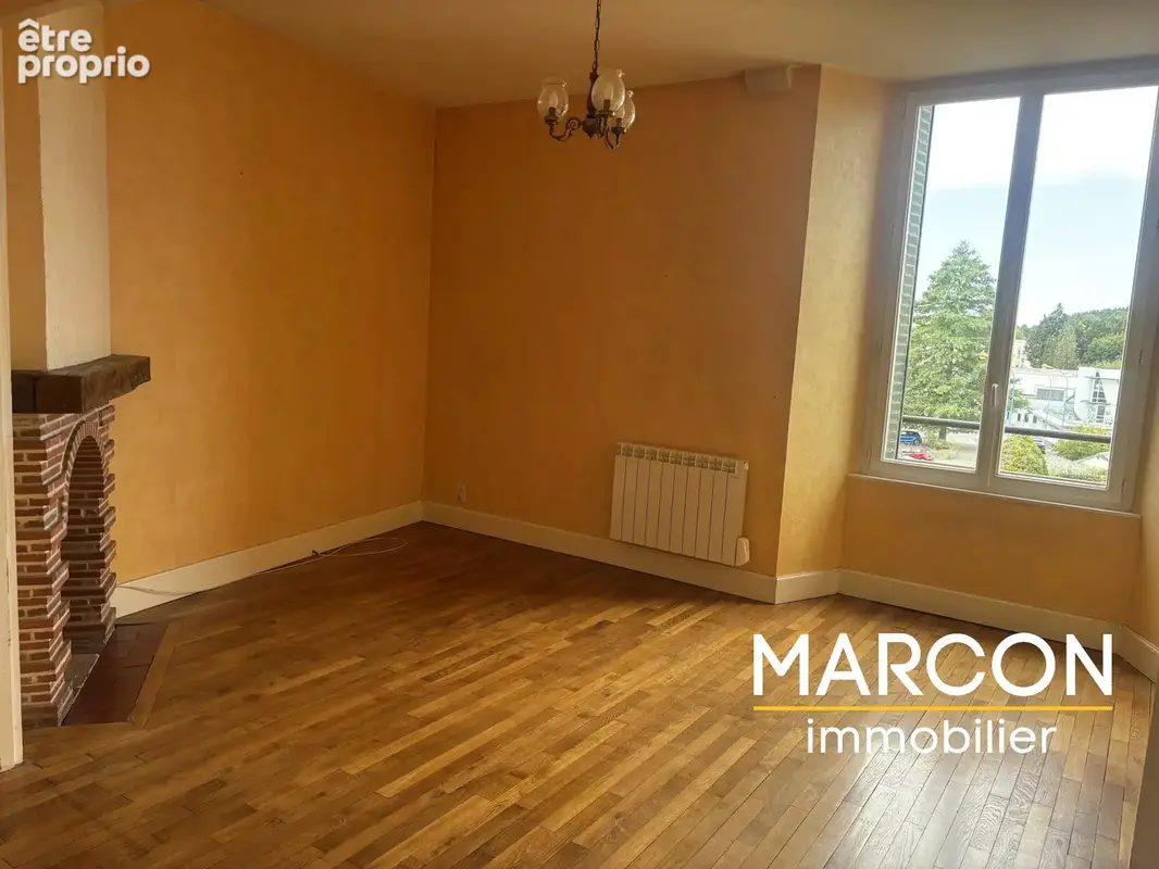 Appartement t4 centre-ville la souterraine - photo 2