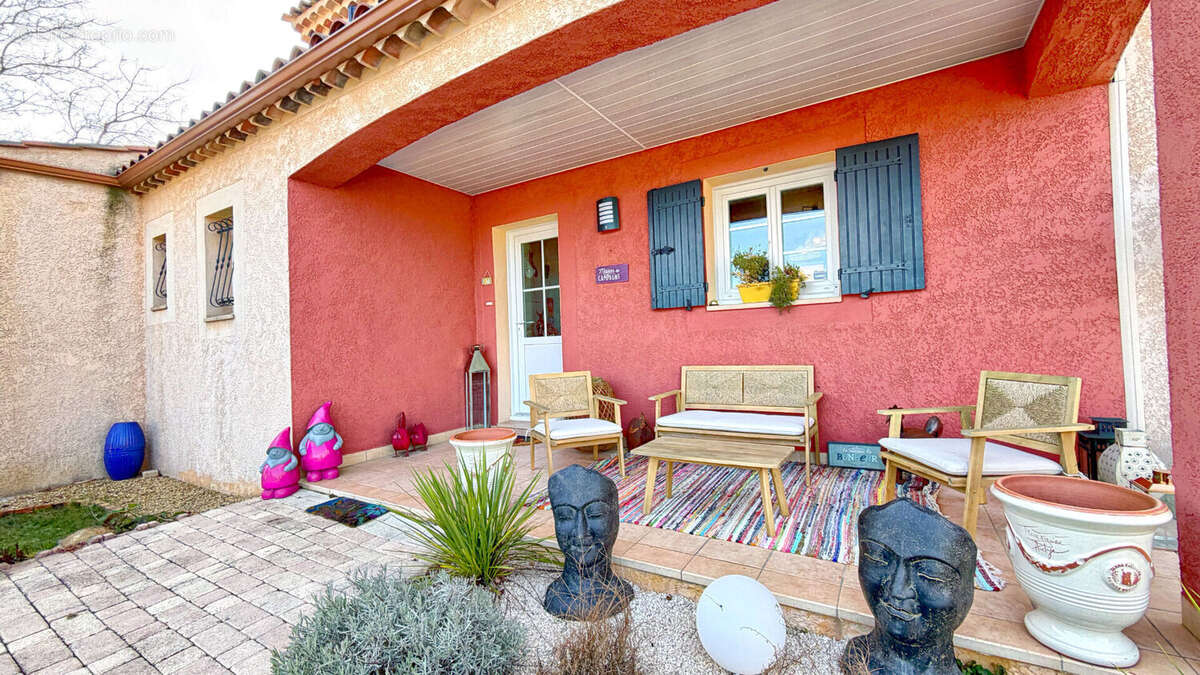 Maison à FORCALQUIER