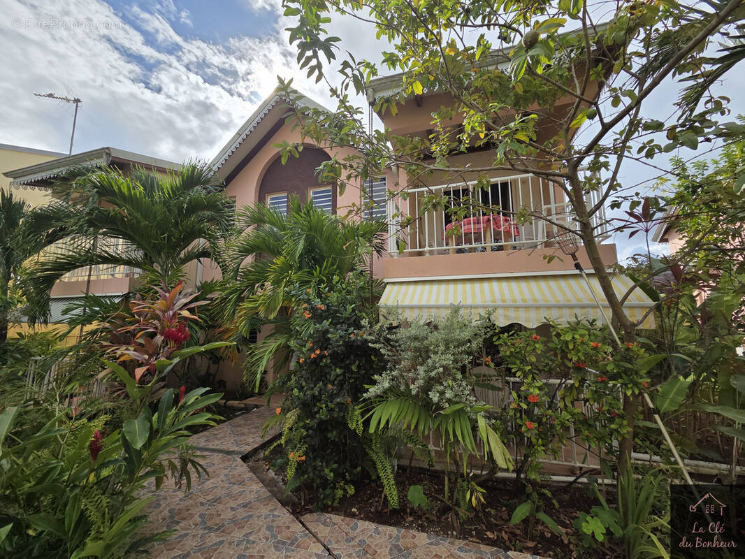 Appartement à LES TROIS-ILETS