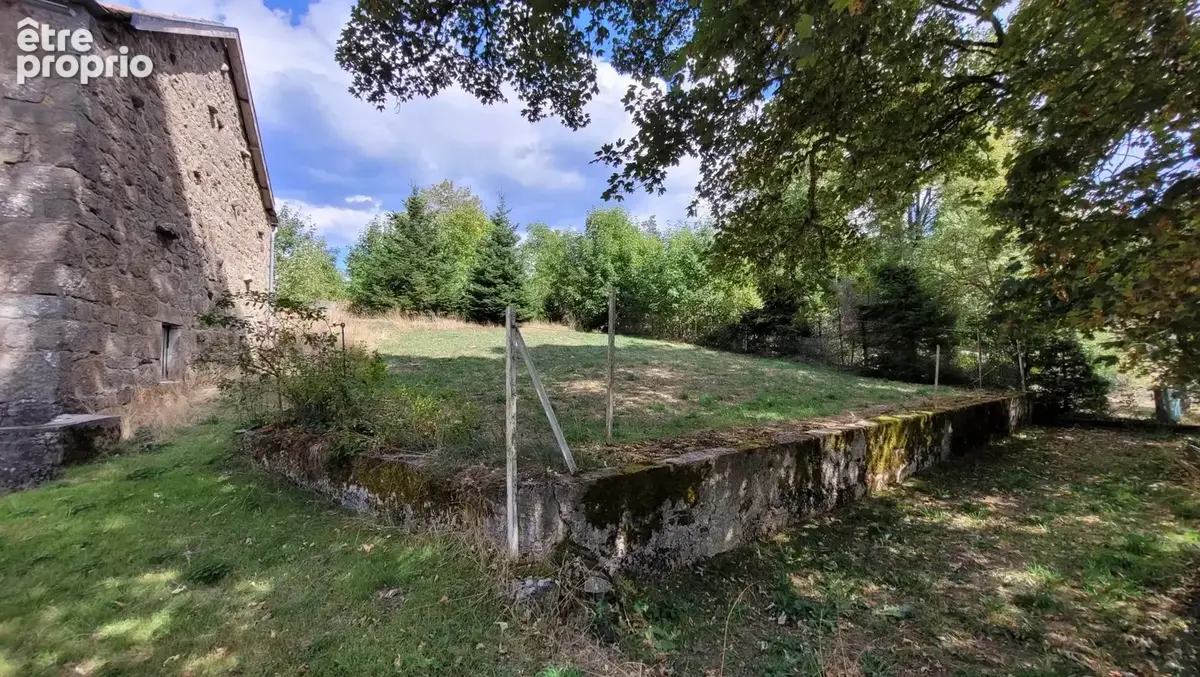 Ancienne ferme à rénover le Chambon sur Lignon 3600 m² de terrain - photo 19