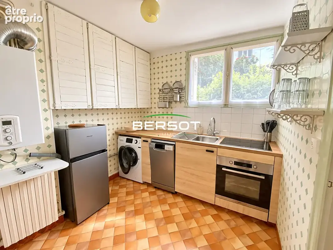 Appartement 3 pièces meublé 52,79 m² lumineux & traversant - balcon - cave - grenier - photo 3
