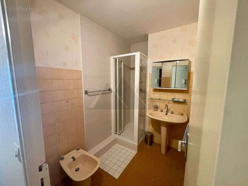 A vendre benodet  grand studio  47.43 m2 rdc  avec vue mer - photo 4