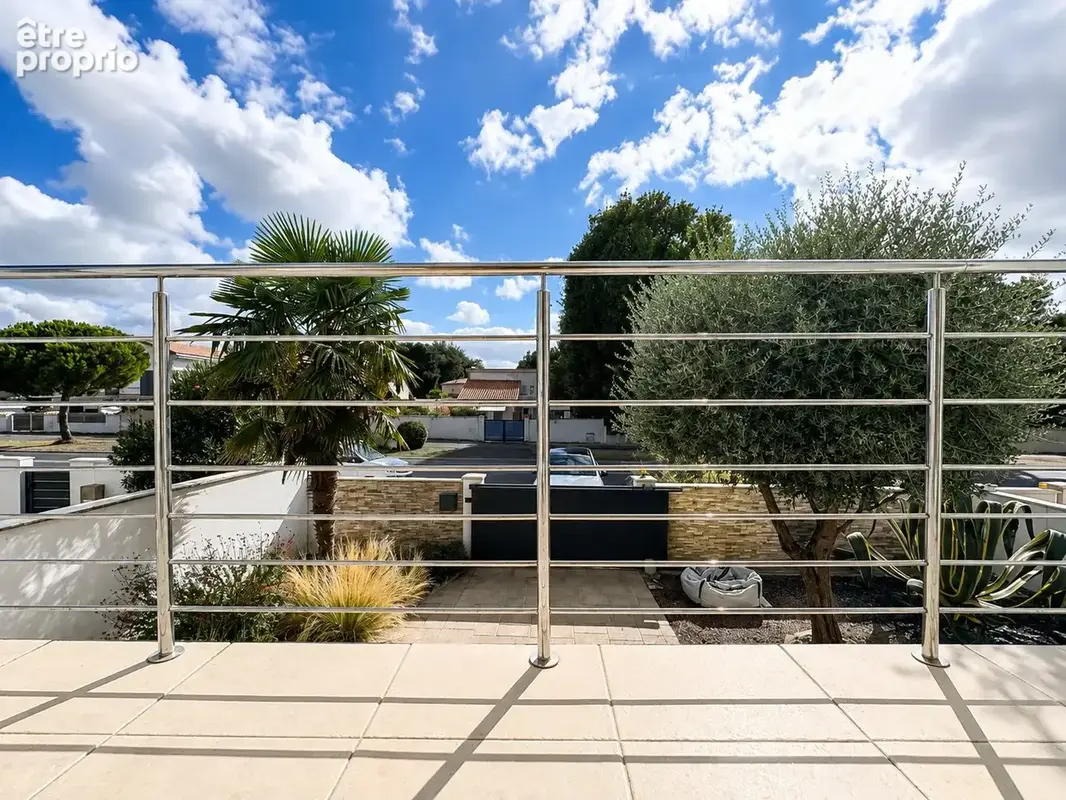 Maison 130 m² à Vaux-Sur-Mer  - photo 4