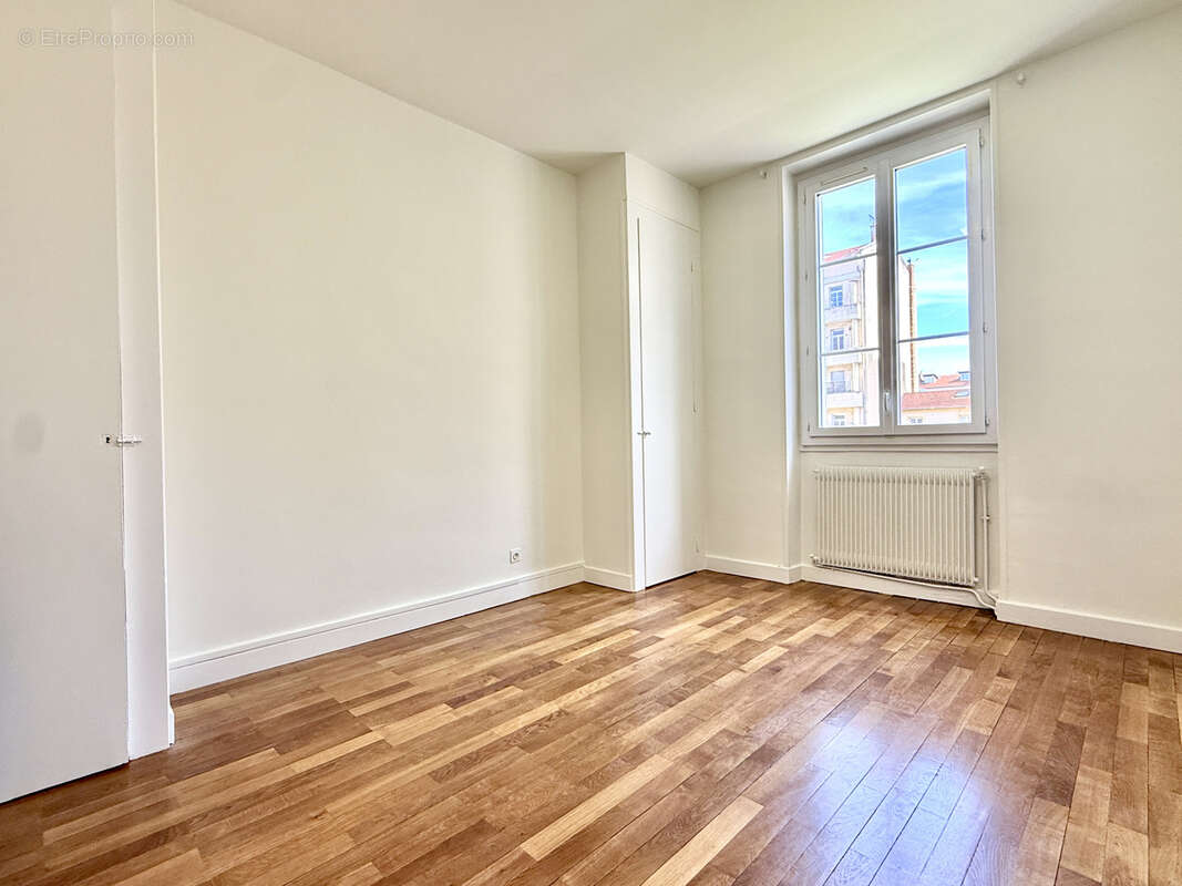 Appartement à LYON-6E