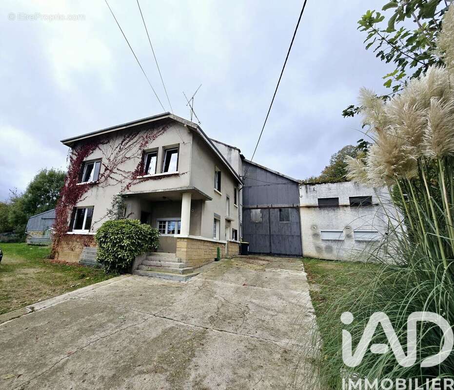 Photo 4 - Appartement à WADELINCOURT