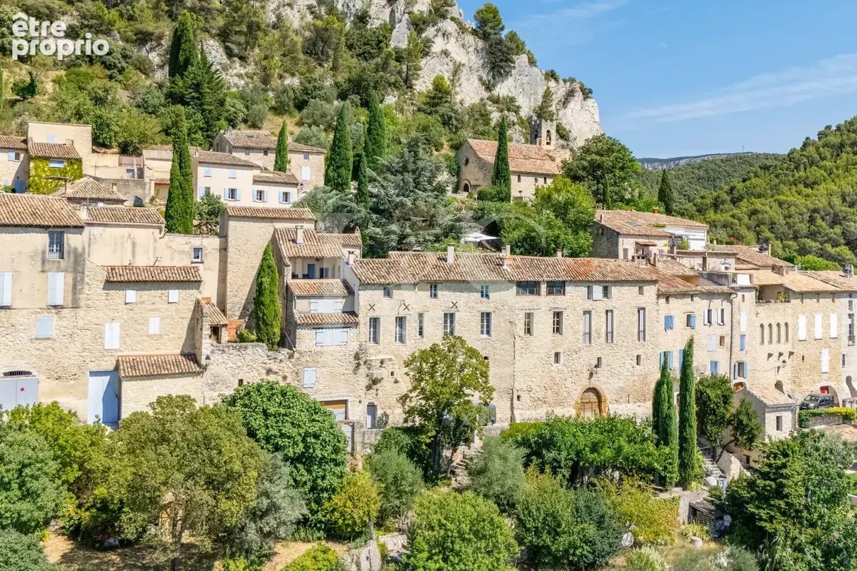Photo Maison à Seguret au prix de 695 000€