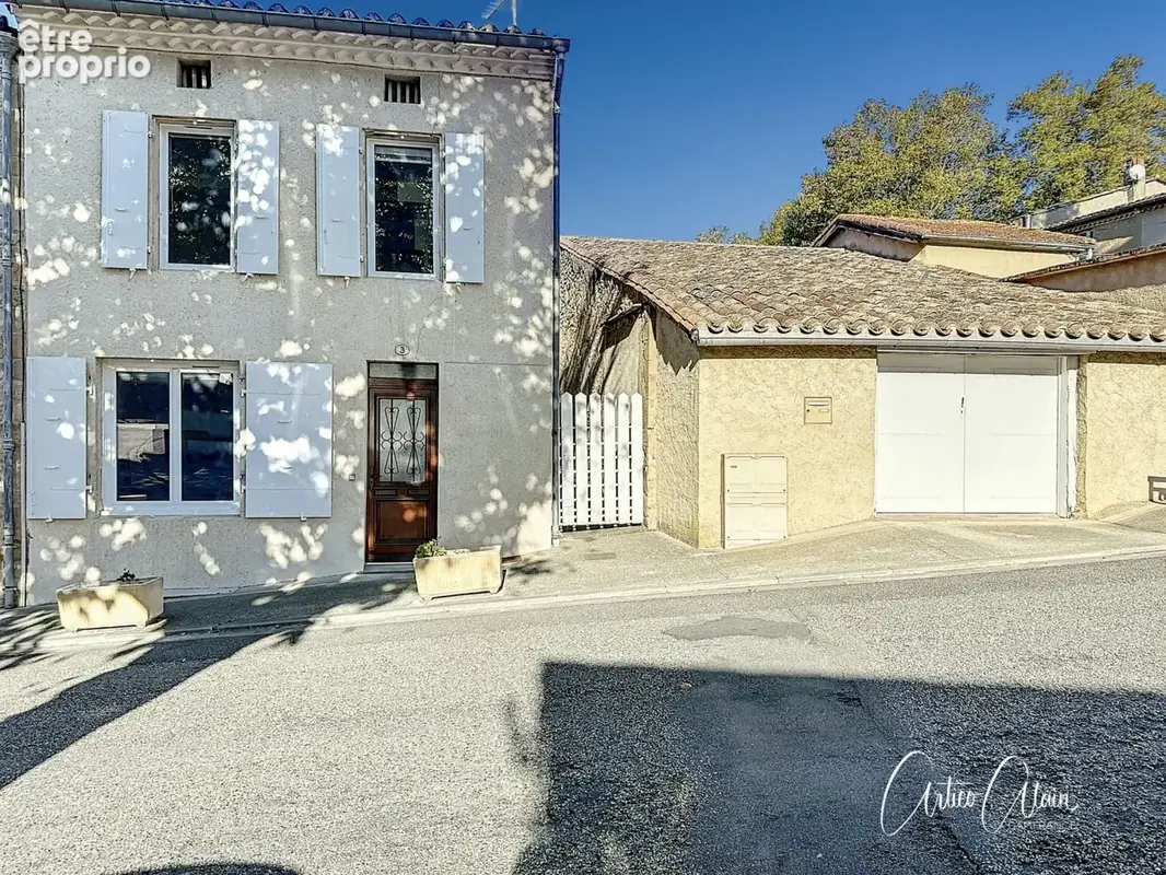 Charmante Maison de Village de 106 m² avec Jardin et Dépendance de 86 m² - photo 14