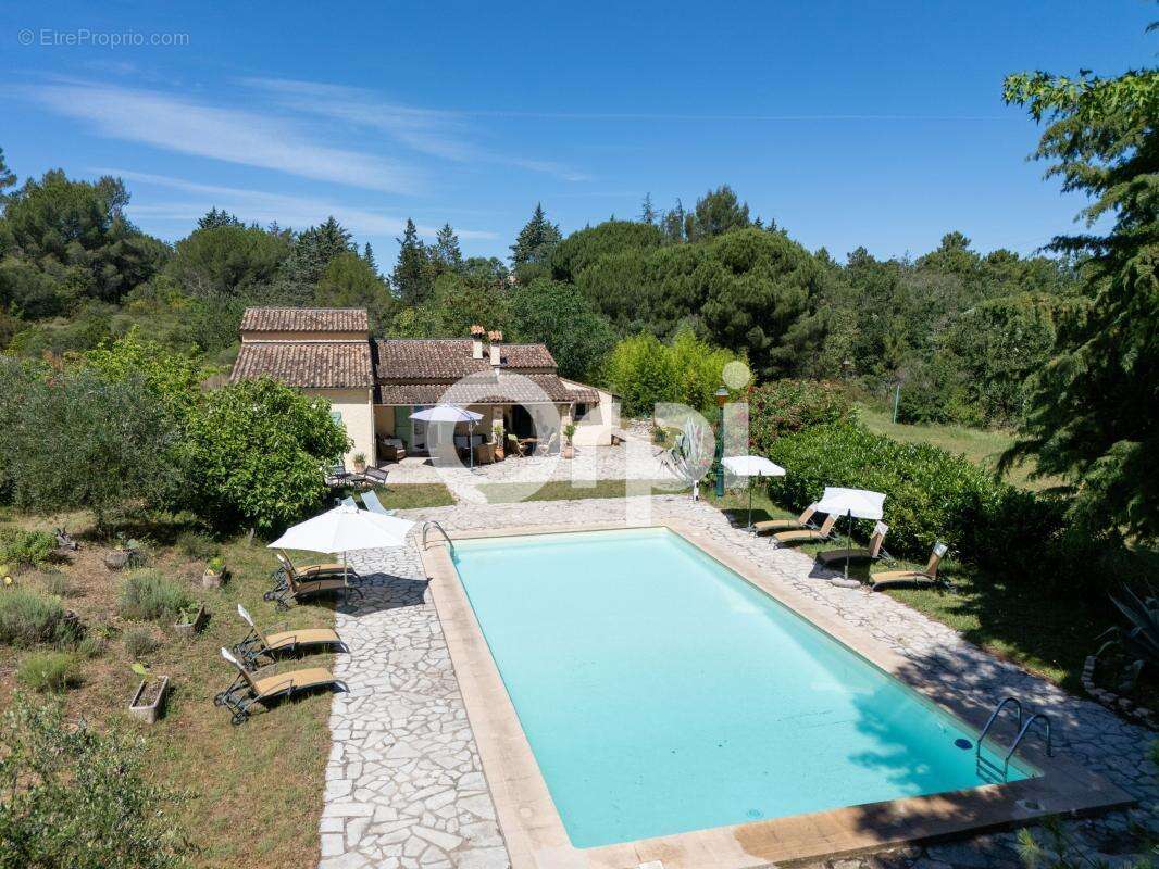 Environnement naturel - piscine - accès plaine rapide - grand jardin plat - aucun vis à vis - photo 3