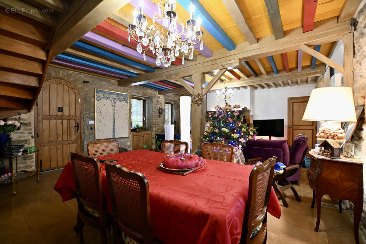 Maison à VEZELAY