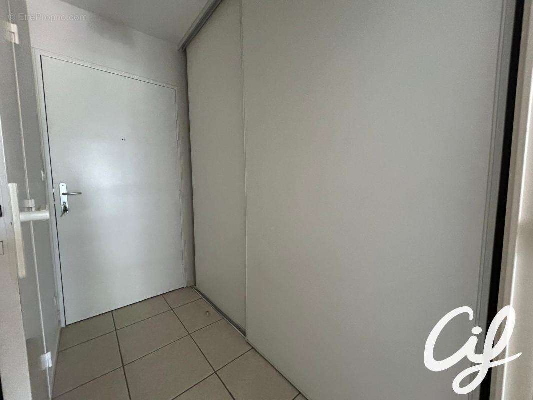 Appartement T1 NANTES Bourgeonnière - 18.25 m2  81 000 Euros - photo 5