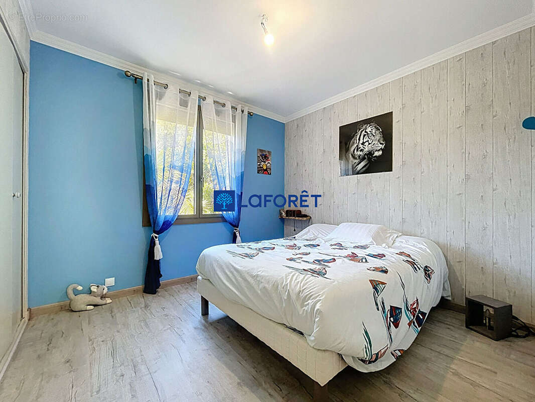 Maison à CARQUEIRANNE