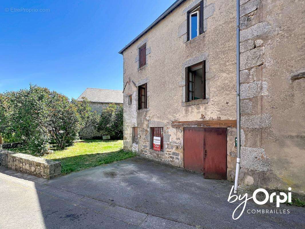 Maison à BIOLLET