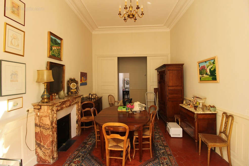 Appartement à NIMES