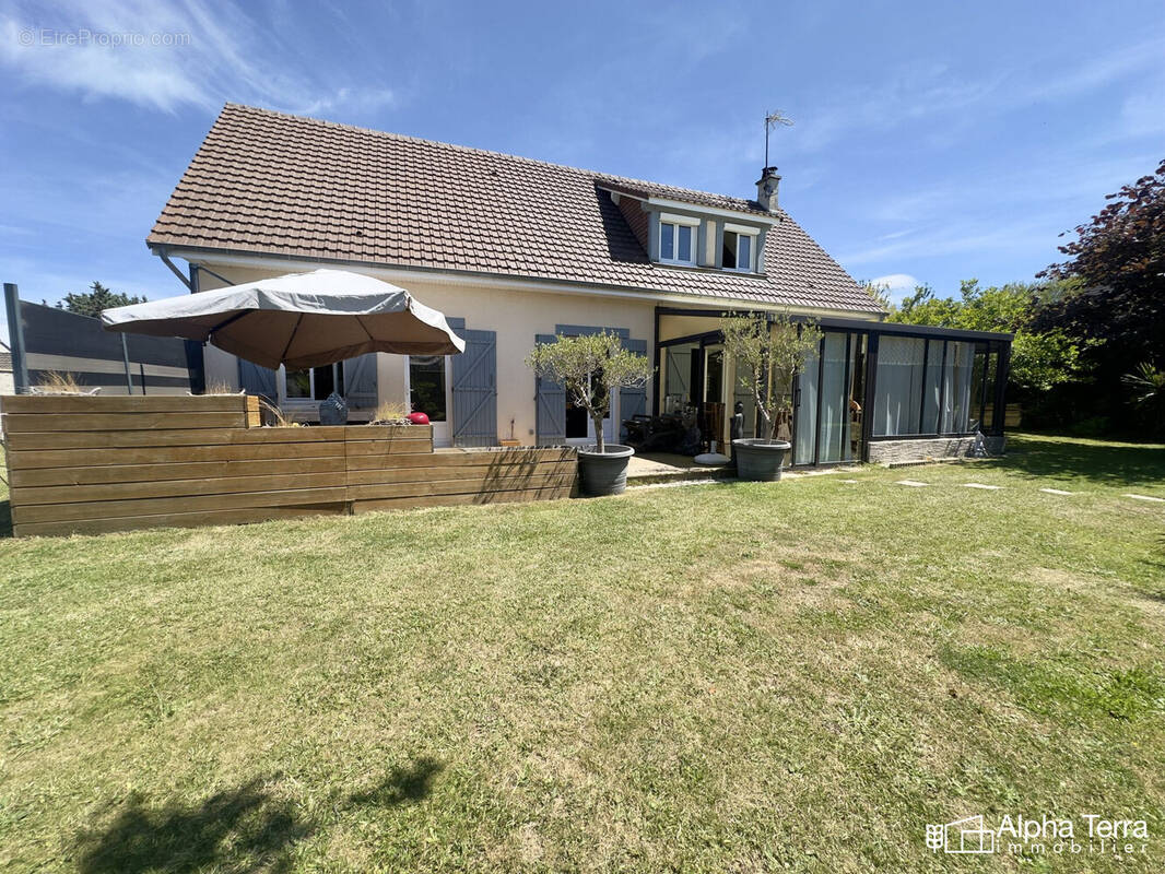 Maison à COURSEULLES-SUR-MER
