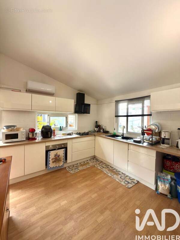 Photo 2 - Maison à SAINT-PIERRE