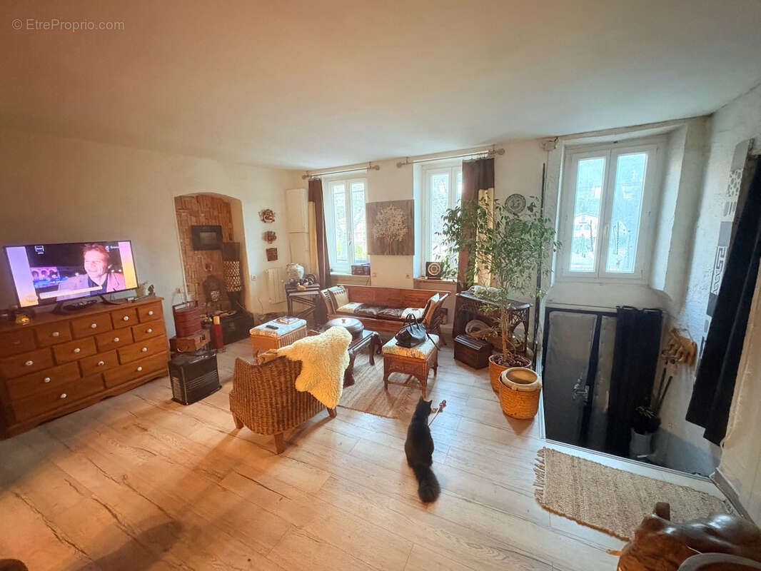 Appartement à BREIL-SUR-ROYA