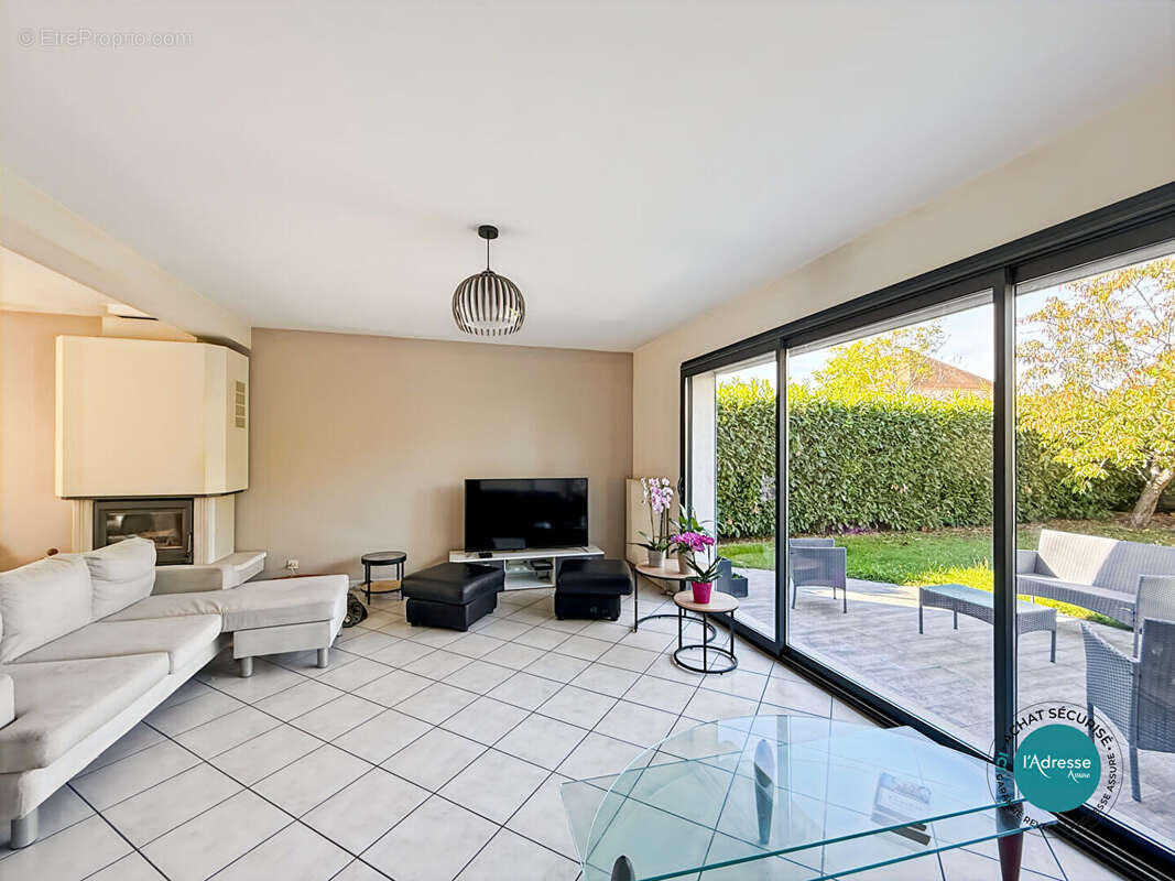 Maison à LE PLESSIS-PATE