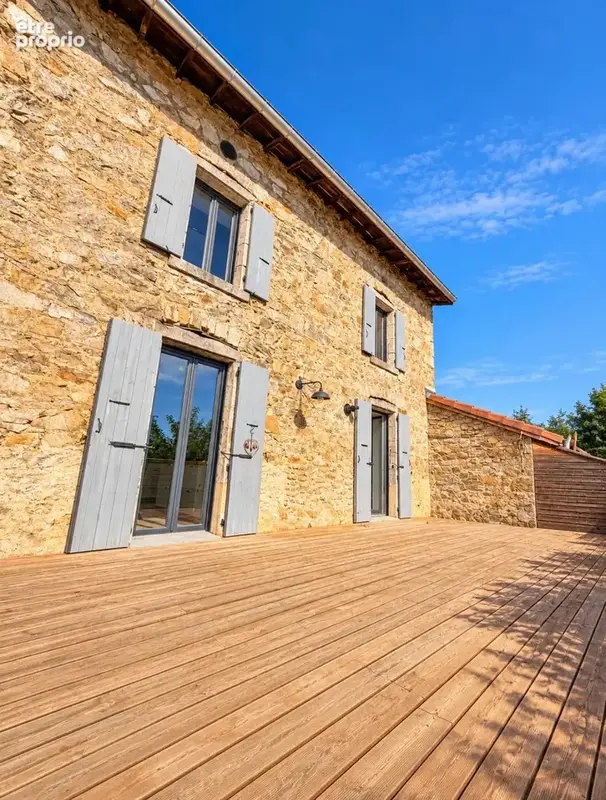 EXCLUSIVITÉ L’AGENCE   ROIFFIEUX   Charmante maison de village avec terrasse et grange aménageable - photo 2