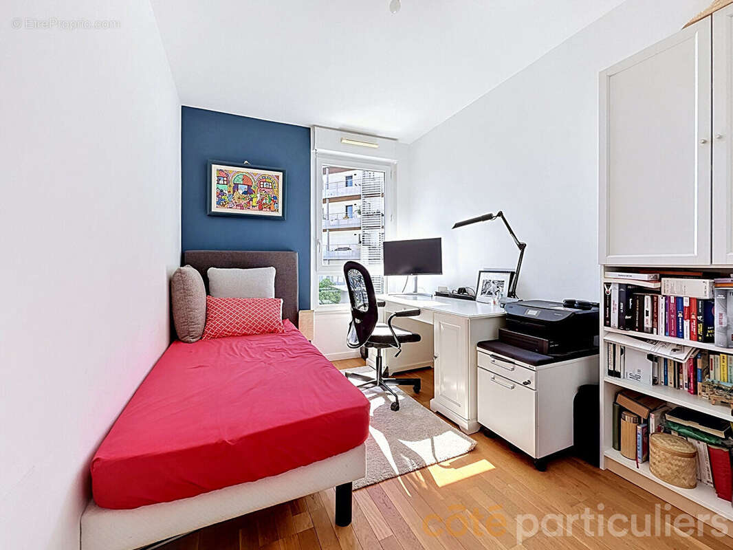 Appartement à ISSY-LES-MOULINEAUX