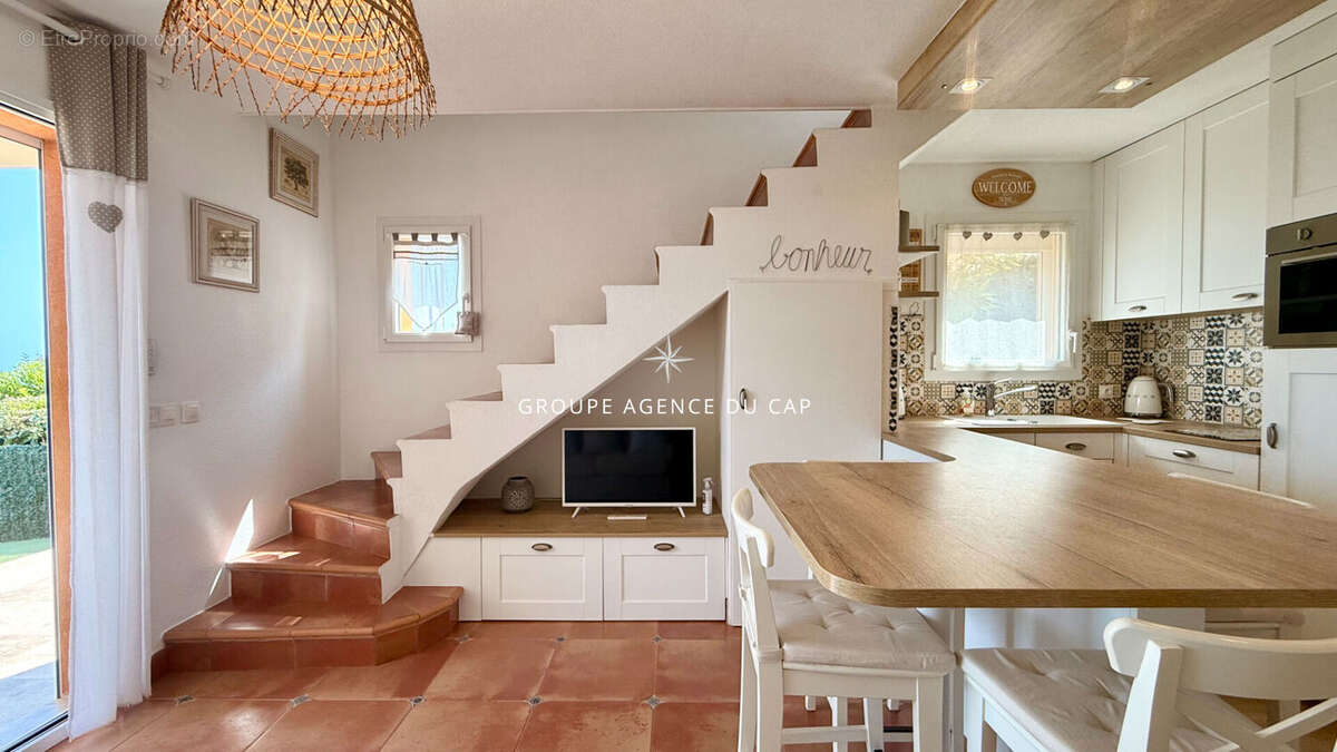 Appartement à LES ISSAMBRES