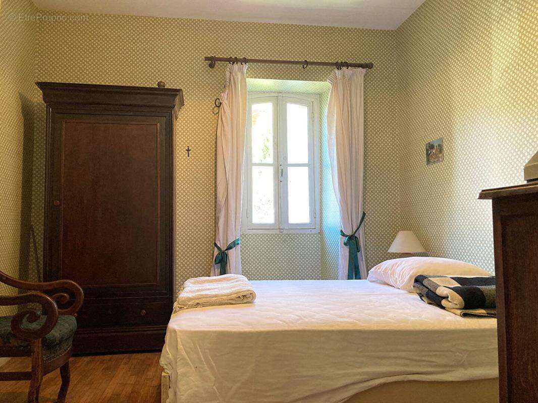 Maison à CAHORS