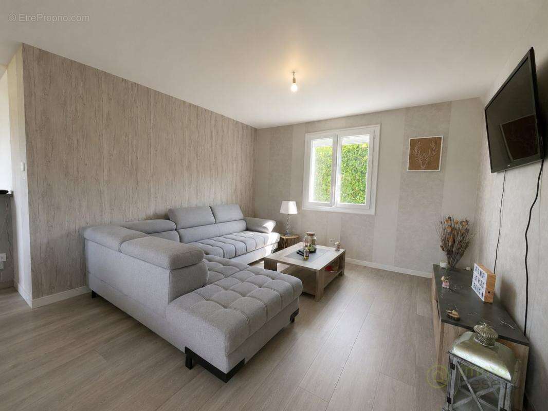 Maison 90 m² à Mainsat  - photo 3