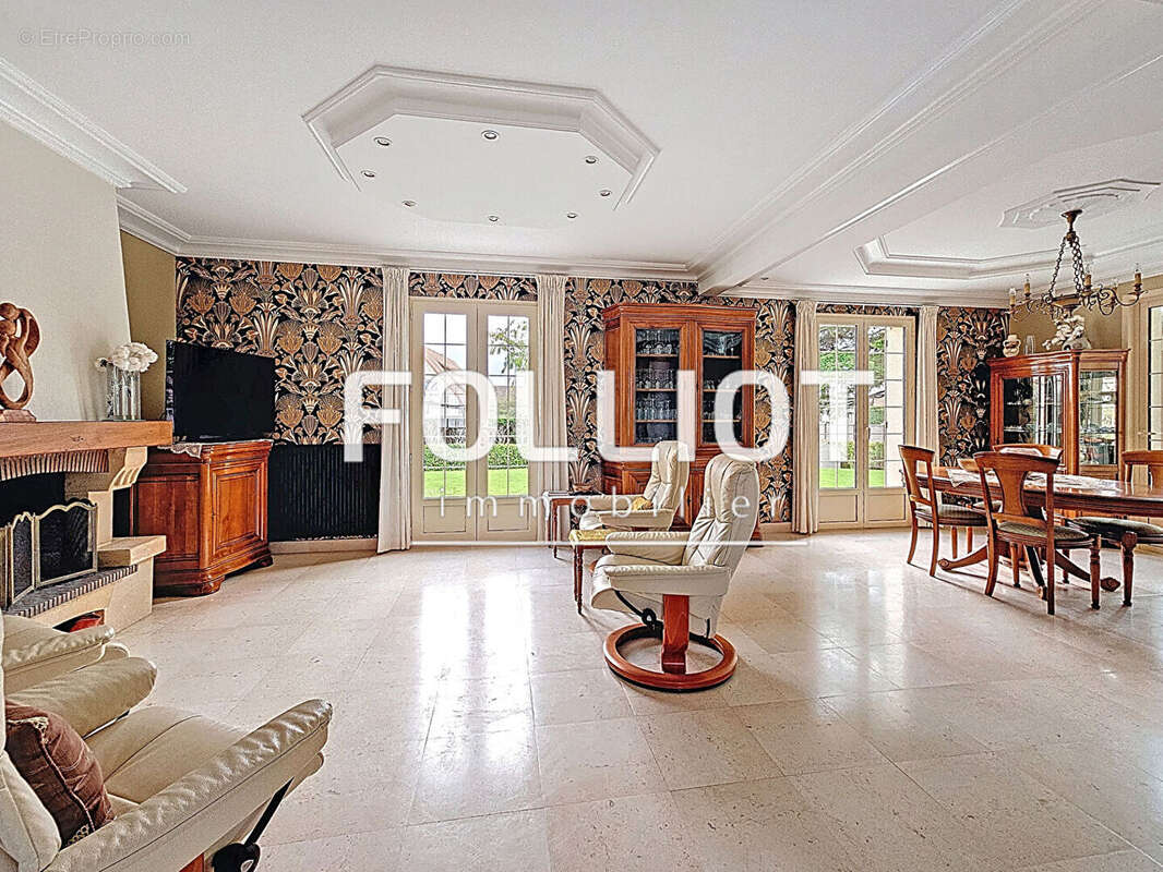 Maison à DOUVRES-LA-DELIVRANDE