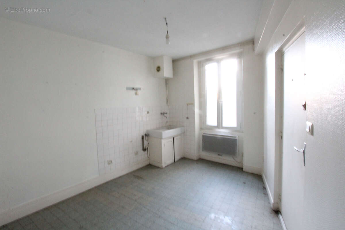 Appartement à LA CHARITE-SUR-LOIRE