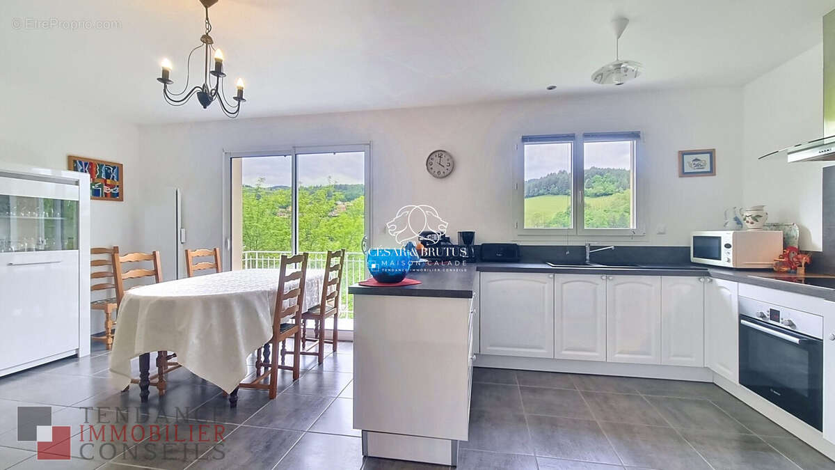 Maison 82 m² à Lamure-Sur-Azergues  - photo 5