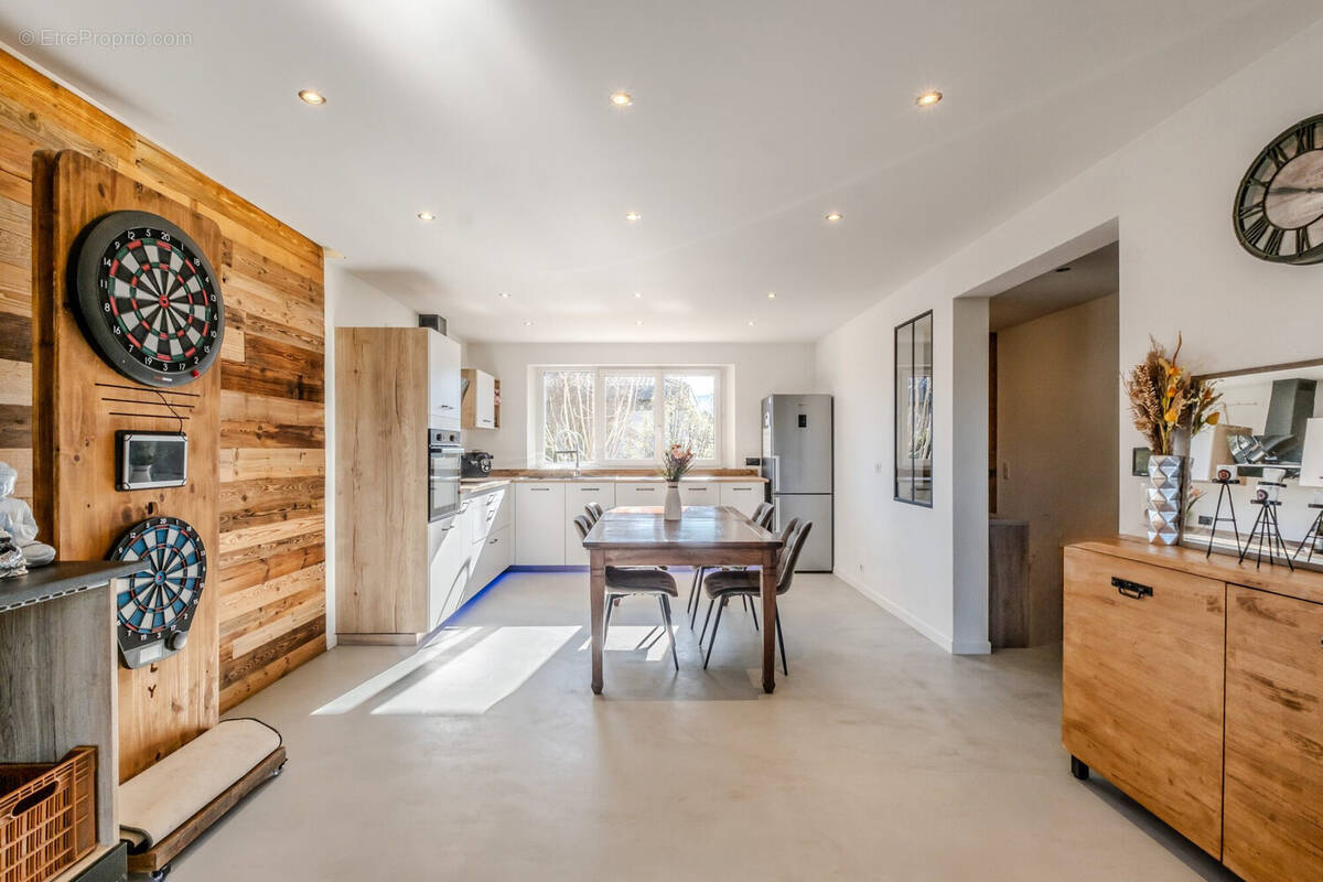 Appartement à MARGENCEL