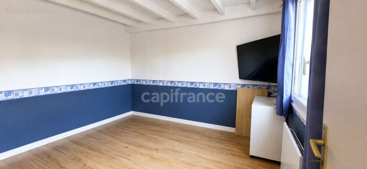Toulon-sur-arroux – maison avec 2 garages attenants, jardin et combles aménageables - photo 4