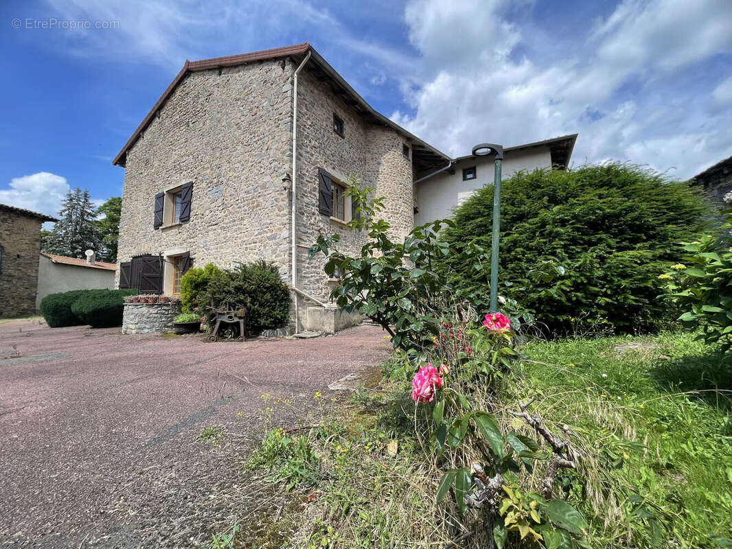Photo 4 - Maison à SAINT-SYMPHORIEN-DE-LAY